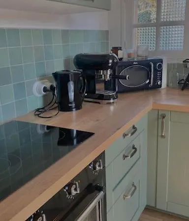 Hébergement de vacances Le Donjon, Bord De