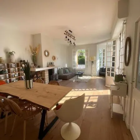 Hébergement de vacances Le Donjon, Bord De Tourgéville