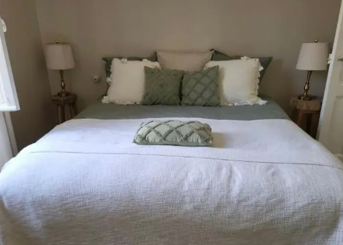 Le Donjon, Bord De 펜션