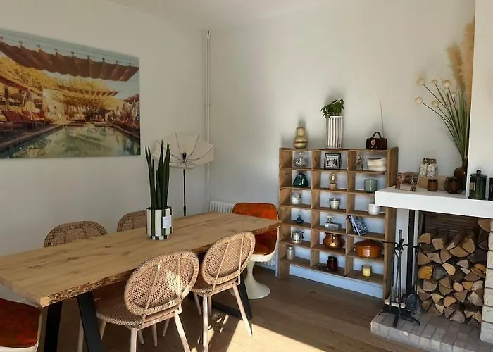 펜션 Le Donjon, Bord De 투르제빌